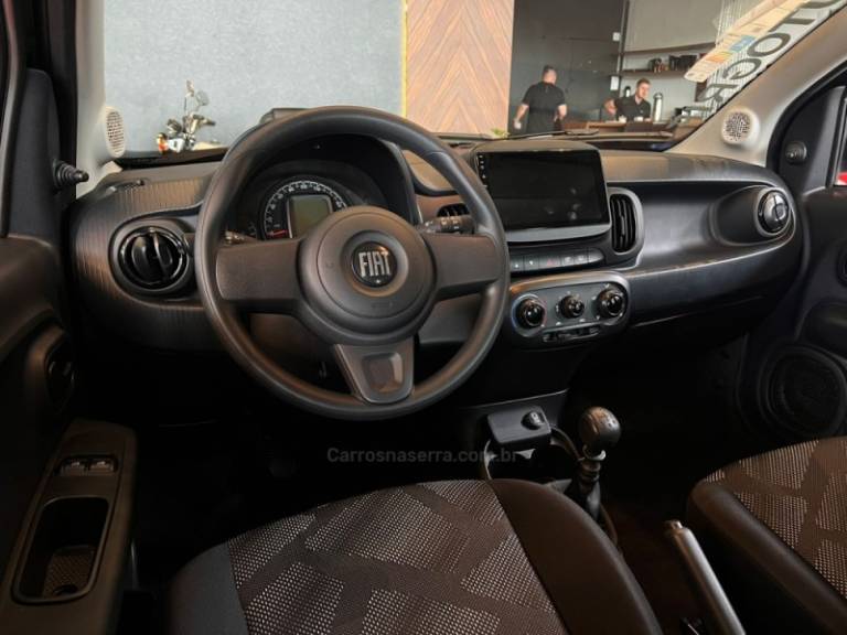 FIAT - MOBI - 2025/2025 - Preta - R$ 61.900,00