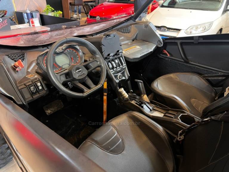 CAN-AM - MAVERICK XRS - 2018/2018 - Preta - R$ 124.900,00