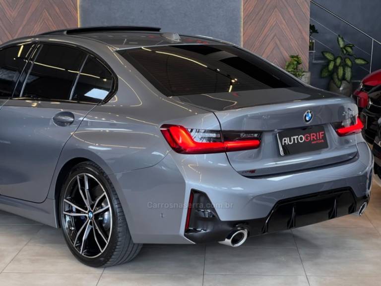 BMW - 320I - 2022/2023 - Cinza - R$ 319.900,00
