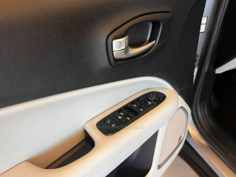 JEEP - COMPASS - 2019/2019 - Prata - R$ 99.900,00