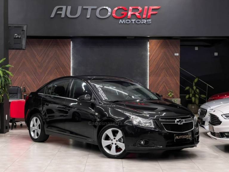 CHEVROLET - CRUZE - 2012/2012 - Preta - R$ 54.900,00