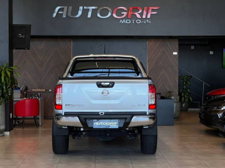 NISSAN - FRONTIER - 2019/2019 - Prata - R$ 139.900,00
