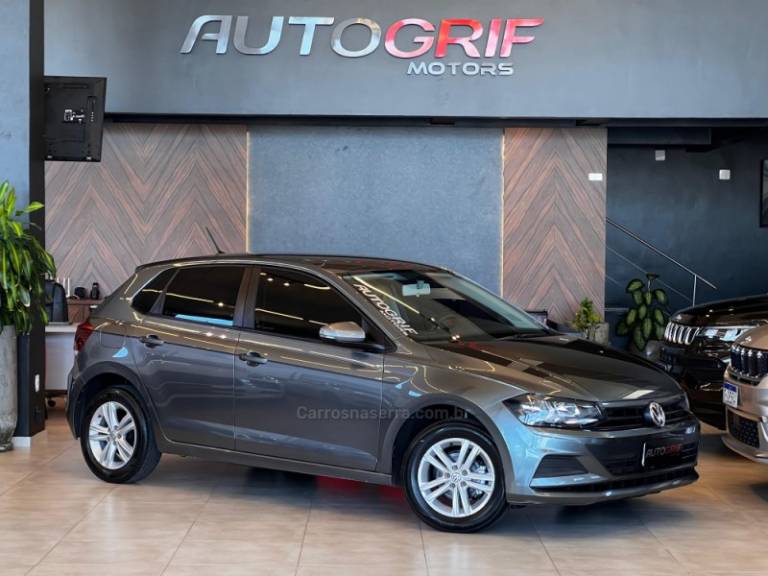 VOLKSWAGEN - POLO - 2020/2021 - Cinza - R$ 68.900,00