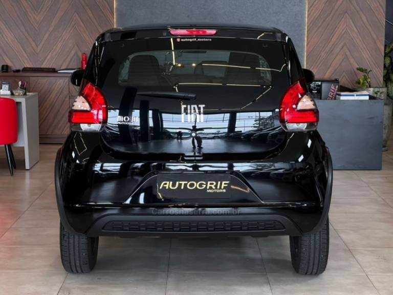 FIAT - MOBI - 2025/2025 - Preta - R$ 61.900,00
