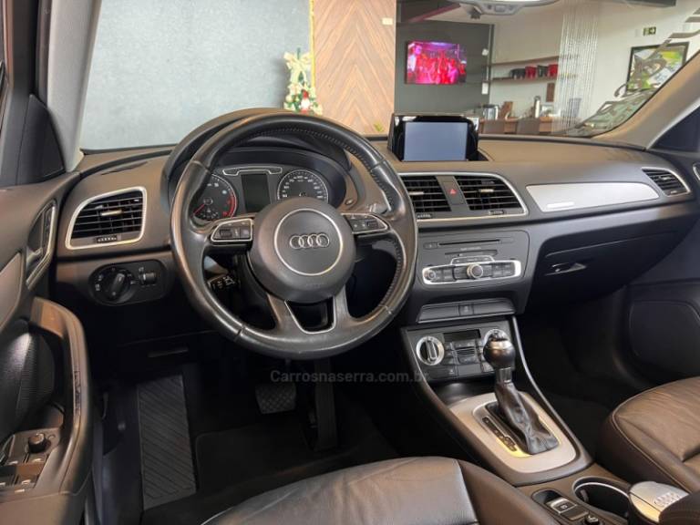 AUDI - Q3 - 2014/2015 - Branca - R$ 97.900,00