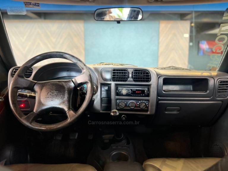 CHEVROLET - S10 - 2010/2010 - Prata - R$ 64.900,00