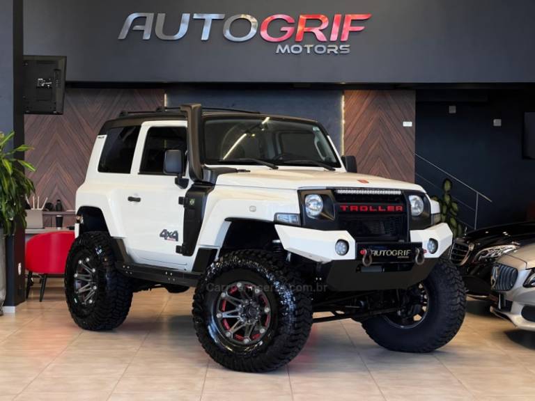 TROLLER - T4 - 2015/2015 - Branca - R$ 169.900,00