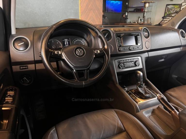 VOLKSWAGEN - AMAROK - 2015/2016 - Branca - R$ 118.900,00