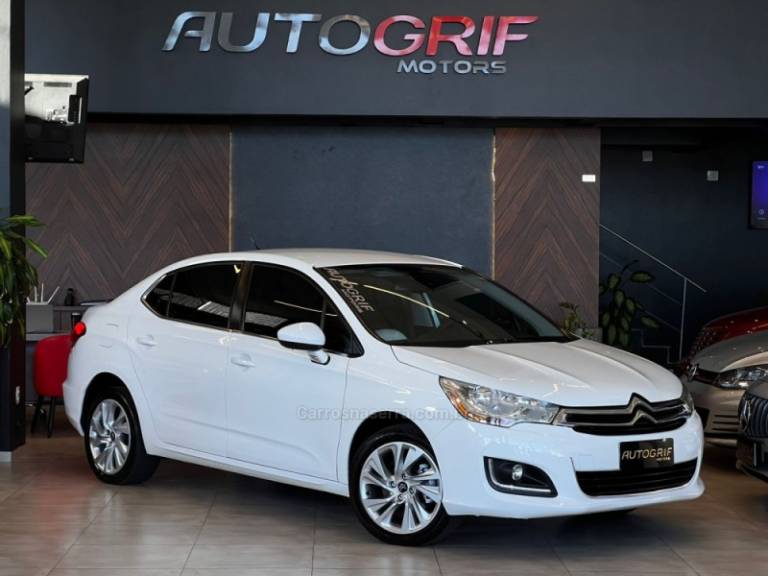 CITROËN - C4 LOUNGE - 2015/2015 - Branca - R$ 48.900,00