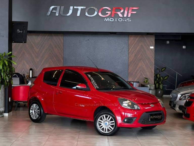 FORD - KA - 2012/2013 - Vermelha - R$ 27.900,00
