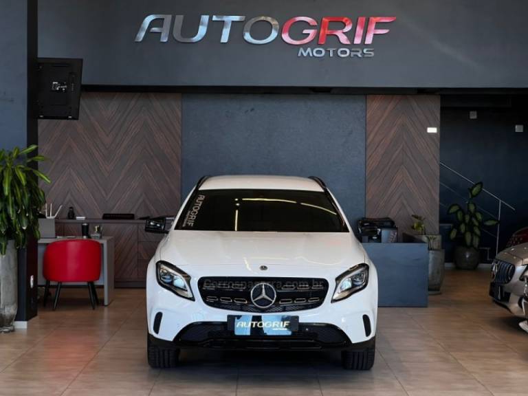 MERCEDES-BENZ - GLA 200 - 2019/2019 - Branca - R$ 133.900,00