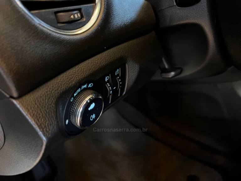 CHEVROLET - CRUZE - 2014/2014 - Branca - R$ 72.900,00